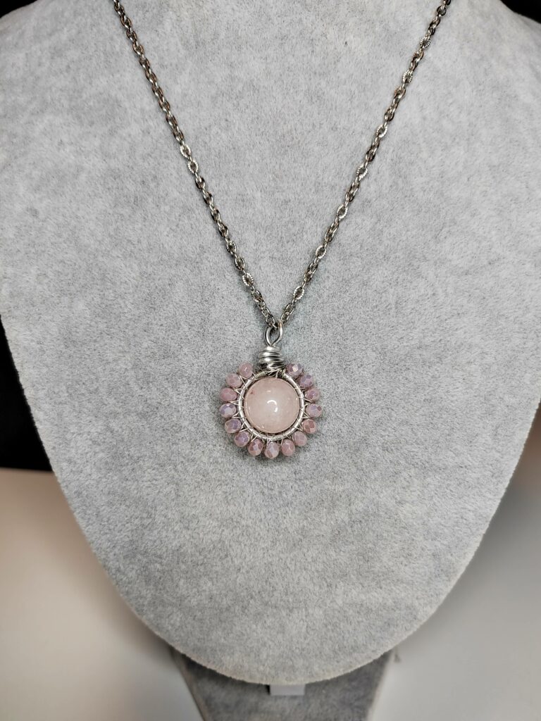 Ogrlica od nehrđajućeg čelika sa ručno rađenim privjeskom - rozenkvarc- nakit